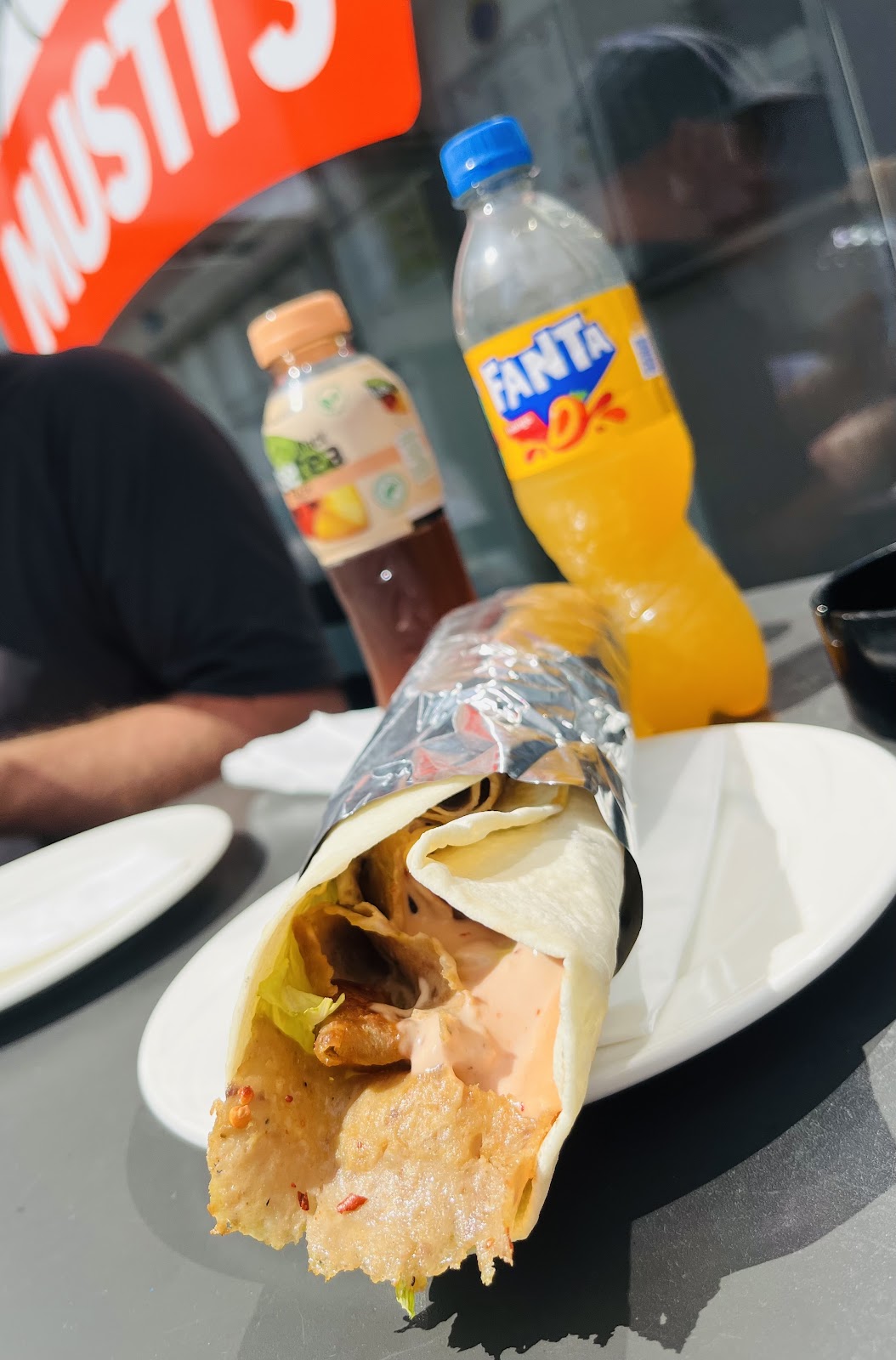 Dürüm frisch eingewickelt